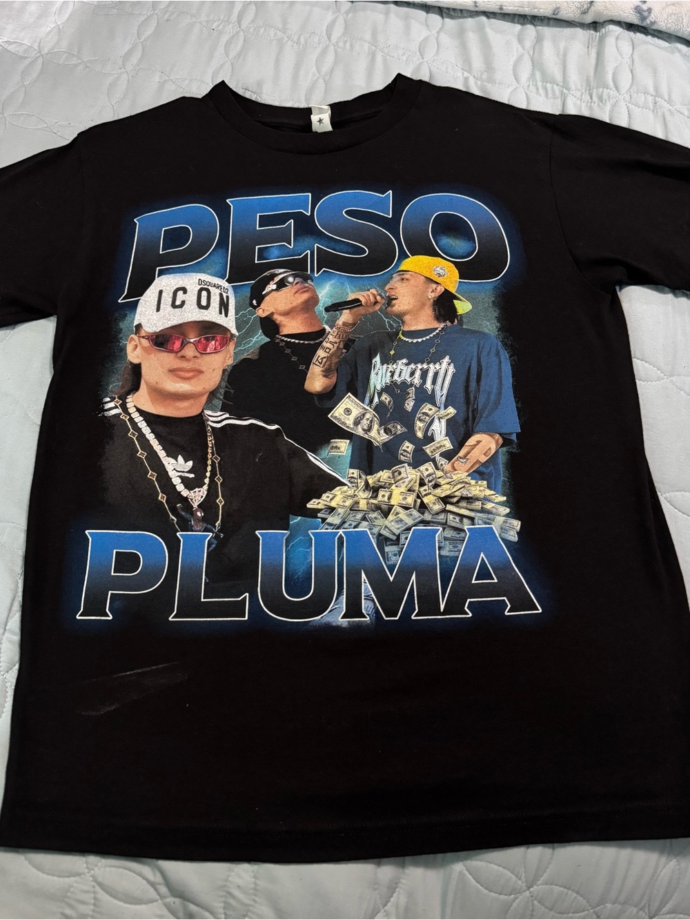 Black Graphic 'PESO PLUMA' Men's Tee